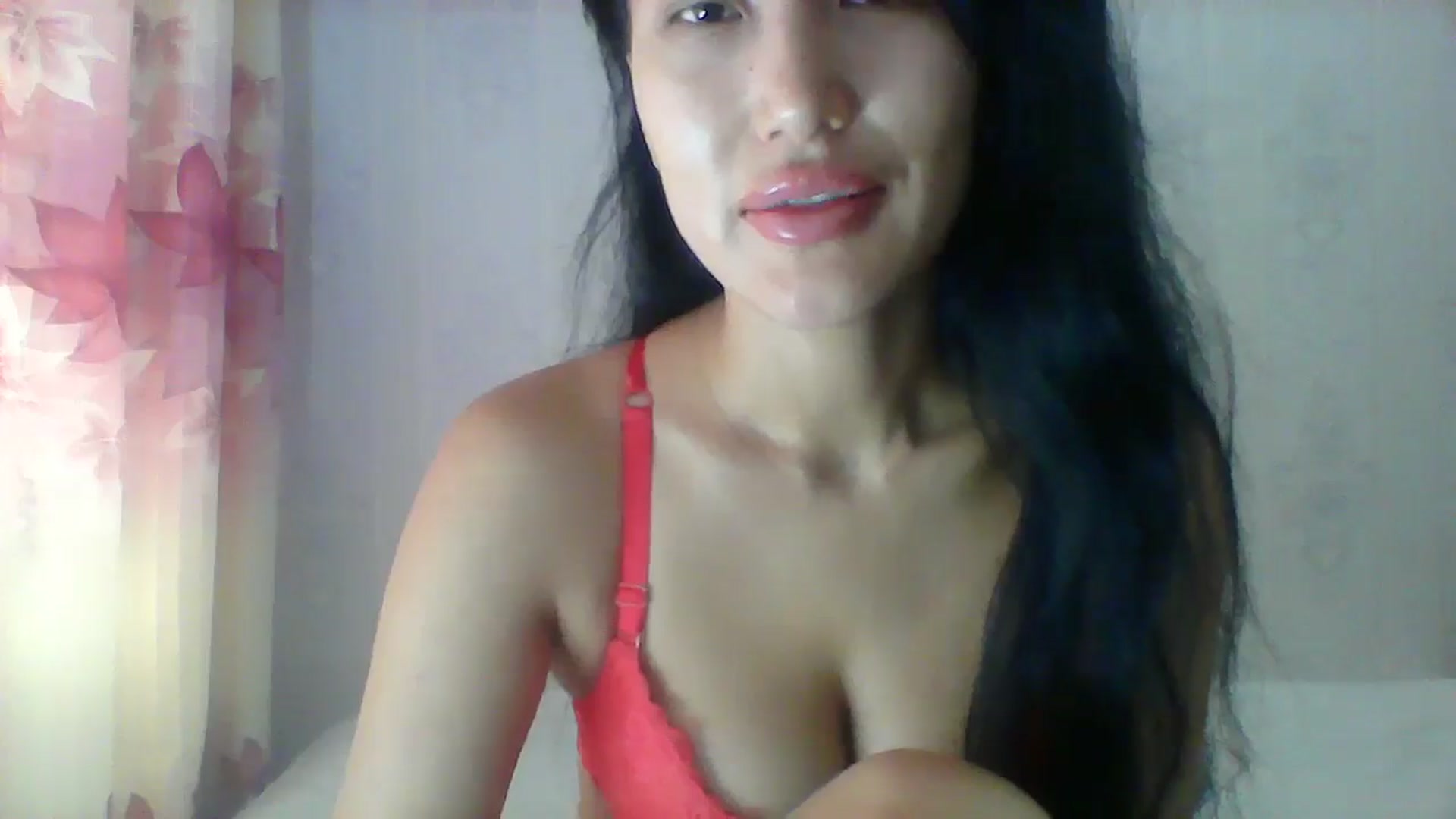 Gallery image thumbnail from SweetRo0mance's myfreecams stream on, 05/24/2024, 05:13 image 20 of 20