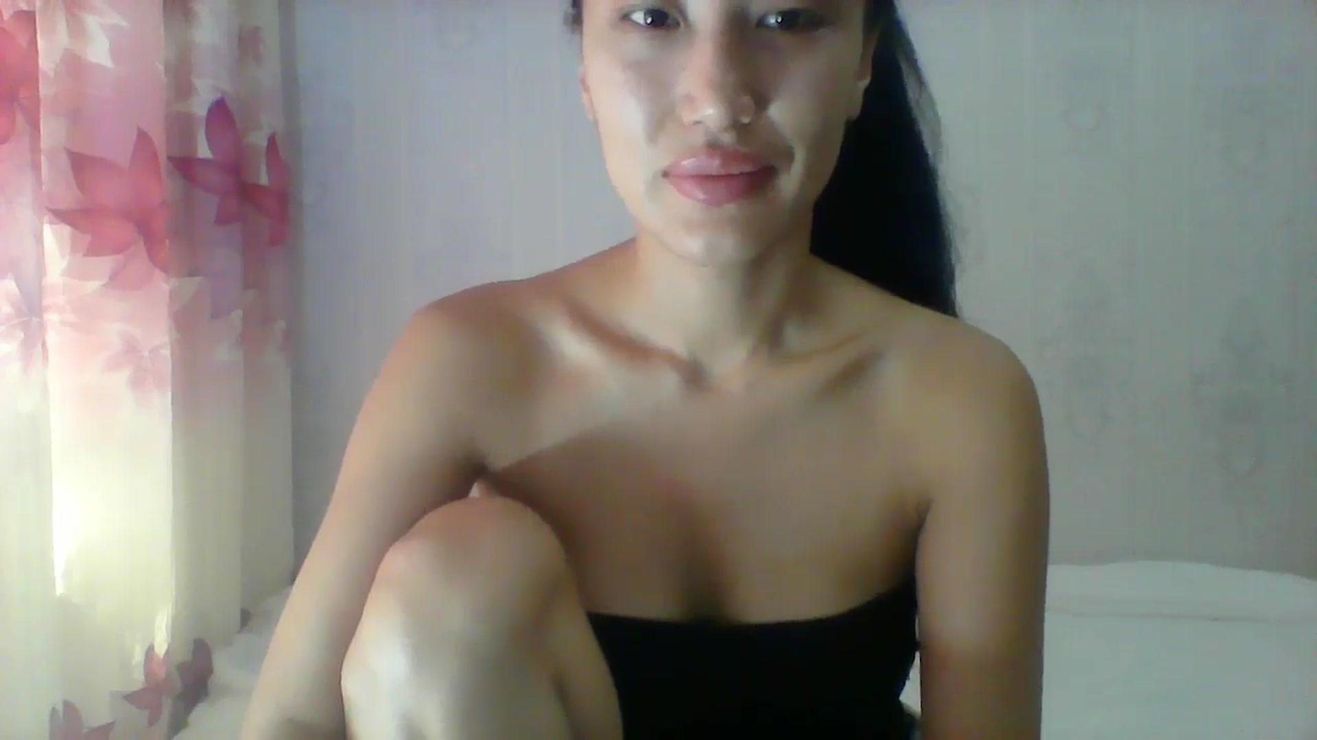 Gallery image thumbnail from SweetRo0mance's myfreecams stream on, 05/31/2024, 05:33 image 11 of 20