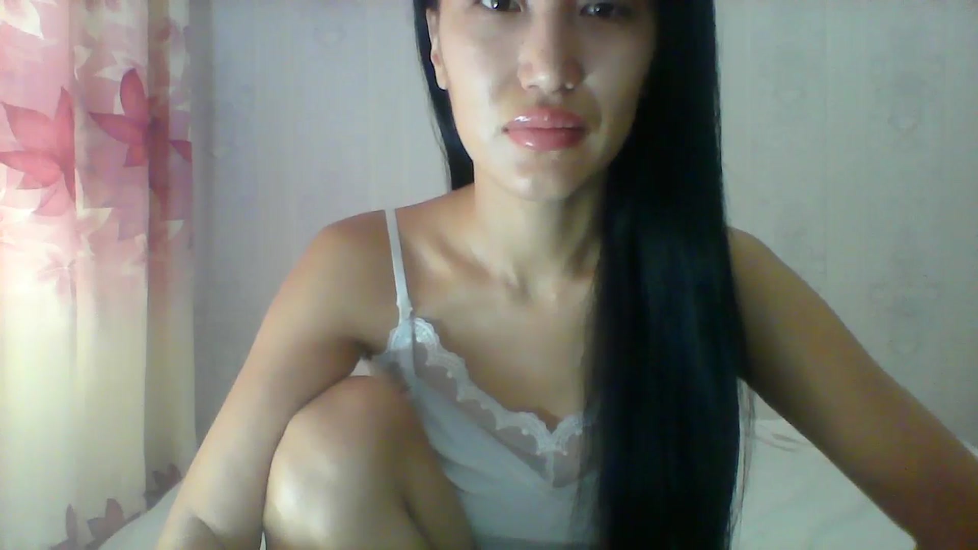 Gallery image thumbnail from SweetRo0mance's myfreecams stream on, 06/11/2024, 05:30 image 7 of 20