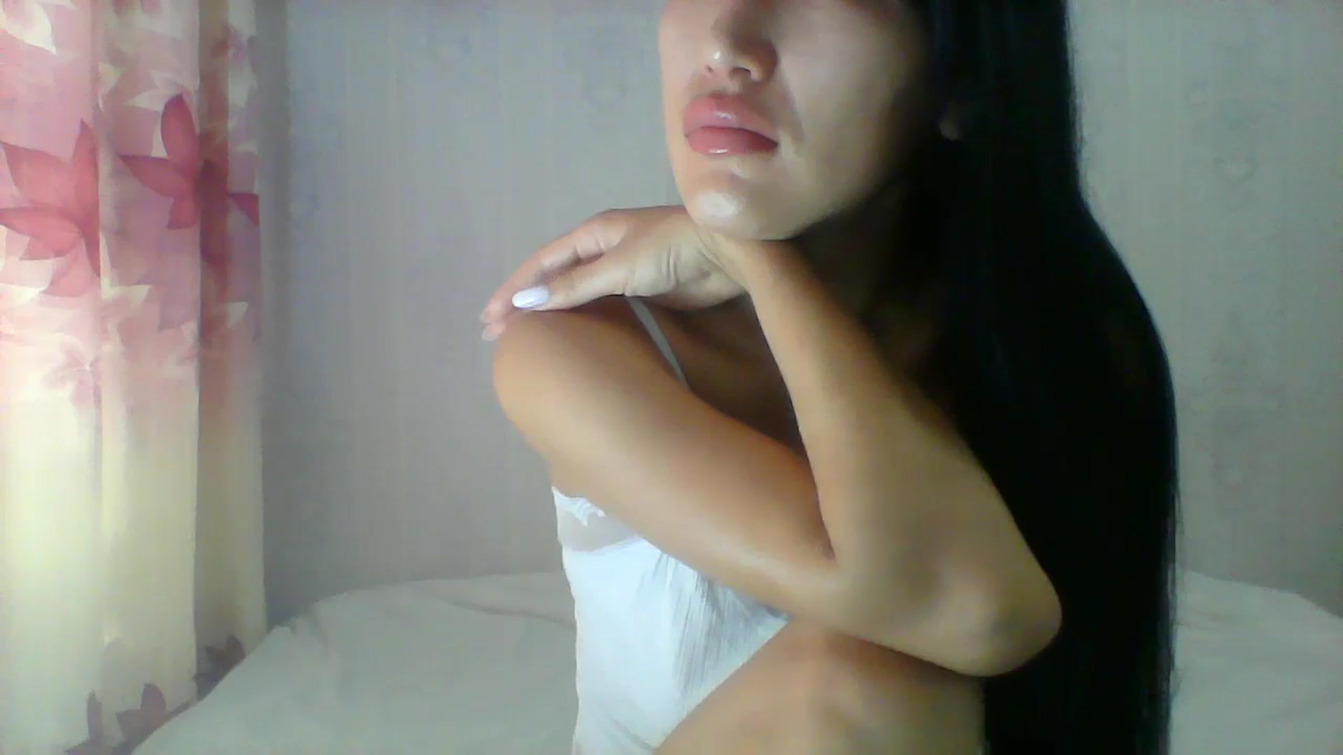 Gallery image thumbnail from SweetRo0mance's myfreecams stream on, 06/11/2024, 05:30 image 16 of 20