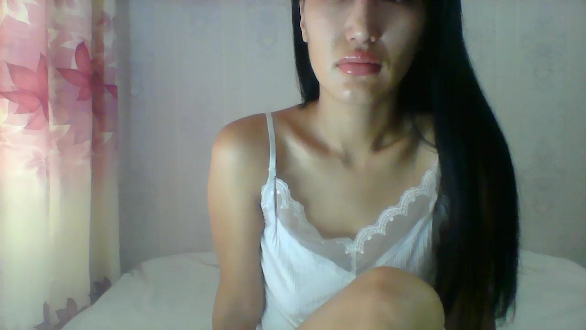Gallery image thumbnail from SweetRo0mance's myfreecams stream on, 06/11/2024, 05:30 image 12 of 20