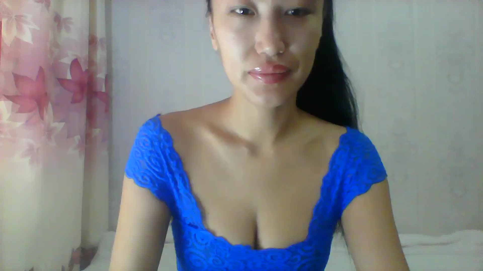 Gallery image thumbnail from SweetRo0mance's myfreecams stream on, 06/25/2024, 04:52 image 1 of 20