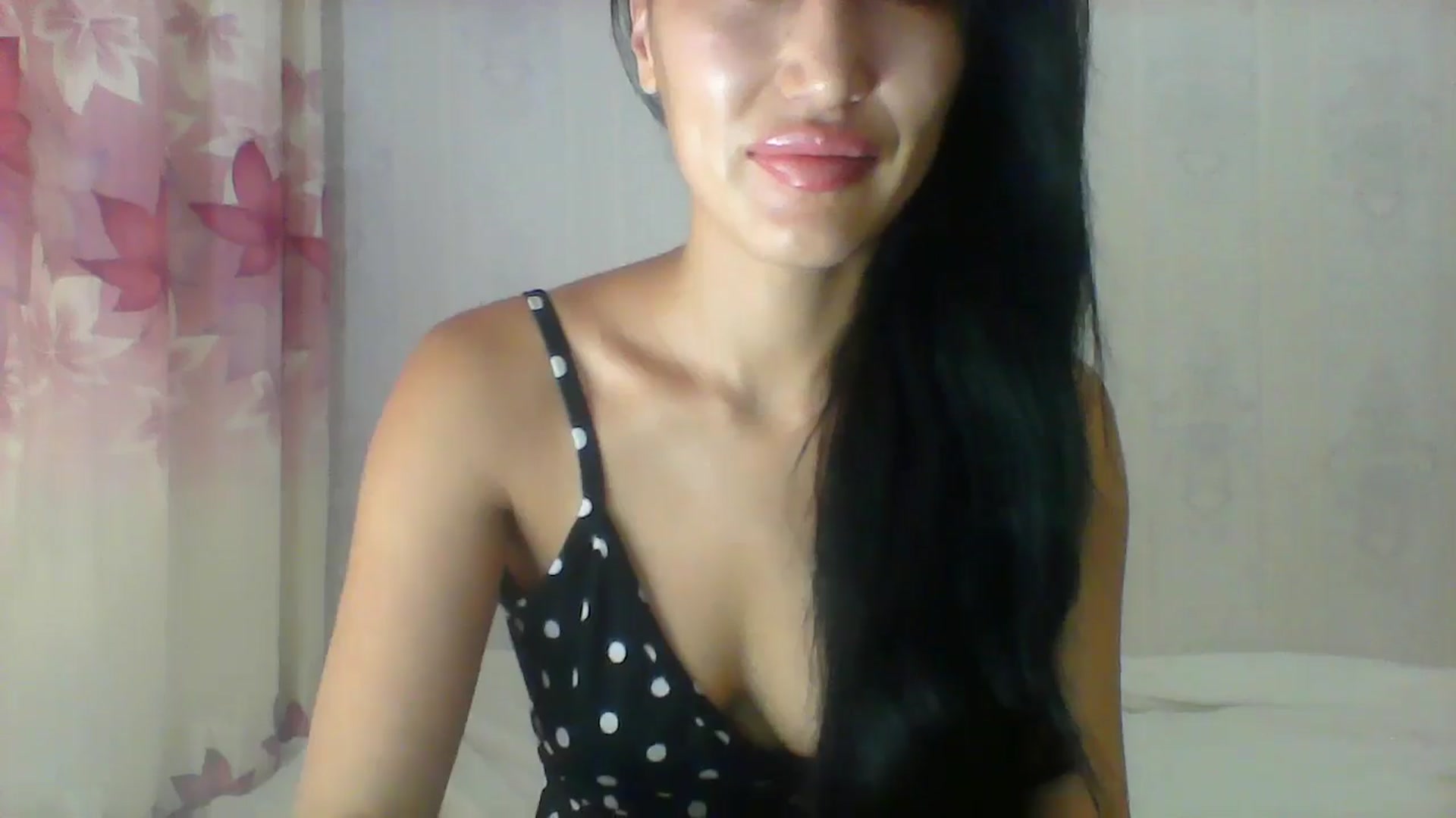 Gallery image thumbnail from SweetRo0mance's myfreecams stream on, 07/01/2024, 10:44 image 11 of 20