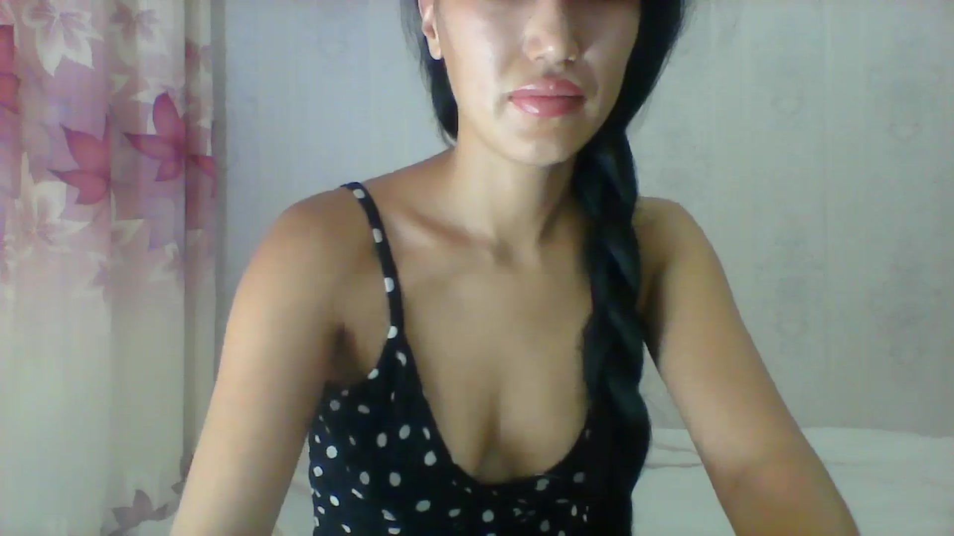 Gallery image thumbnail from SweetRo0mance's myfreecams stream on, 07/01/2024, 10:44 image 16 of 20