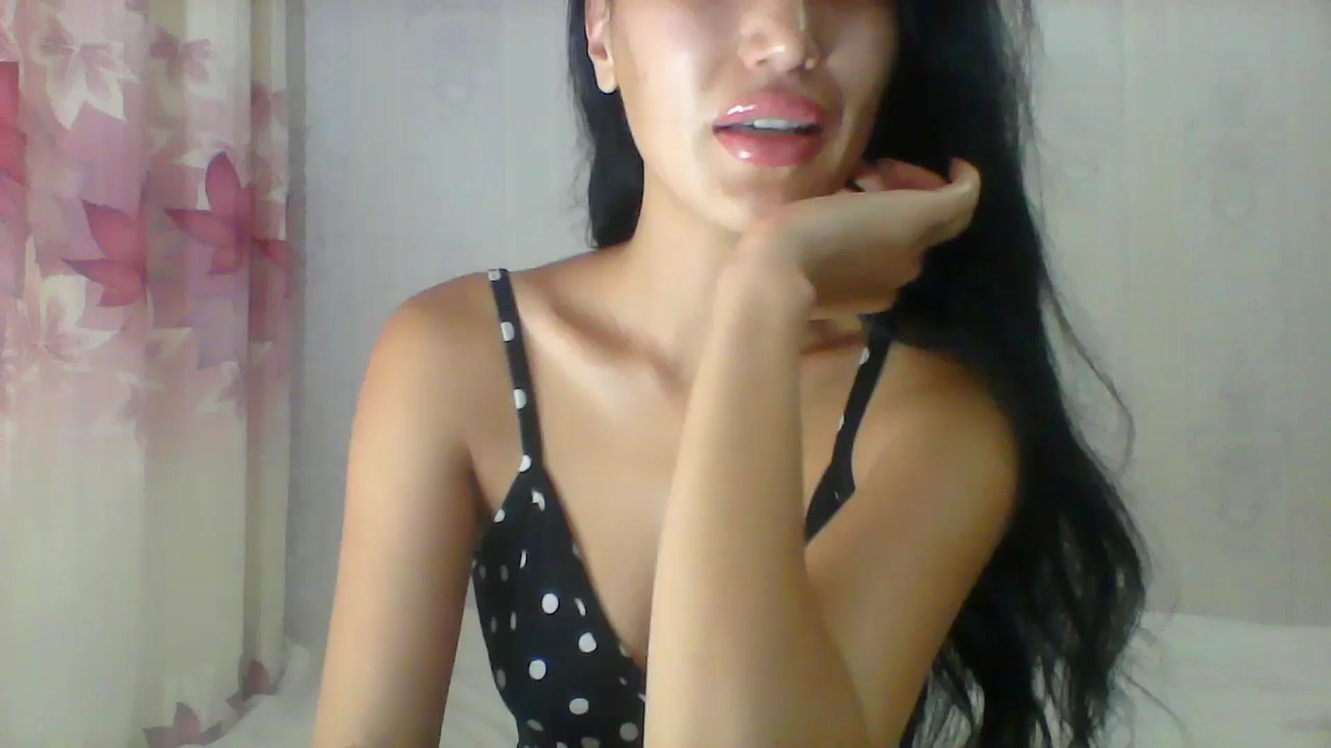 Gallery image thumbnail from SweetRo0mance's myfreecams stream on, 07/01/2024, 10:44 image 7 of 20