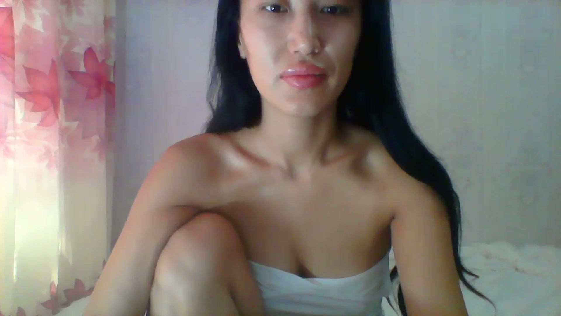 Gallery image thumbnail from SweetRo0mance's myfreecams stream on, 07/02/2024, 05:41 image 8 of 20