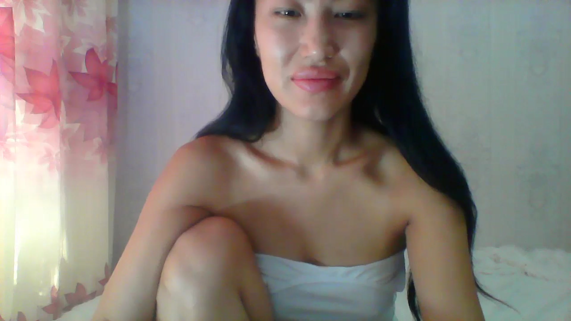 Gallery image thumbnail from SweetRo0mance's myfreecams stream on, 07/02/2024, 05:41 image 18 of 20