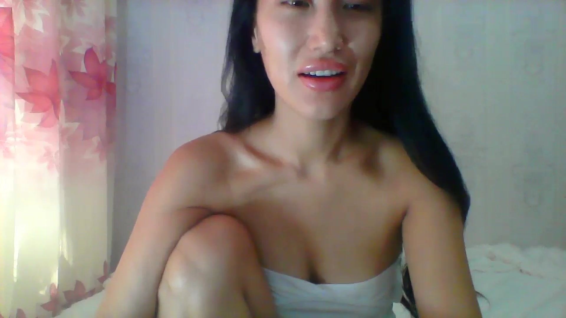 Gallery image thumbnail from SweetRo0mance's myfreecams stream on, 07/02/2024, 05:41 image 13 of 20