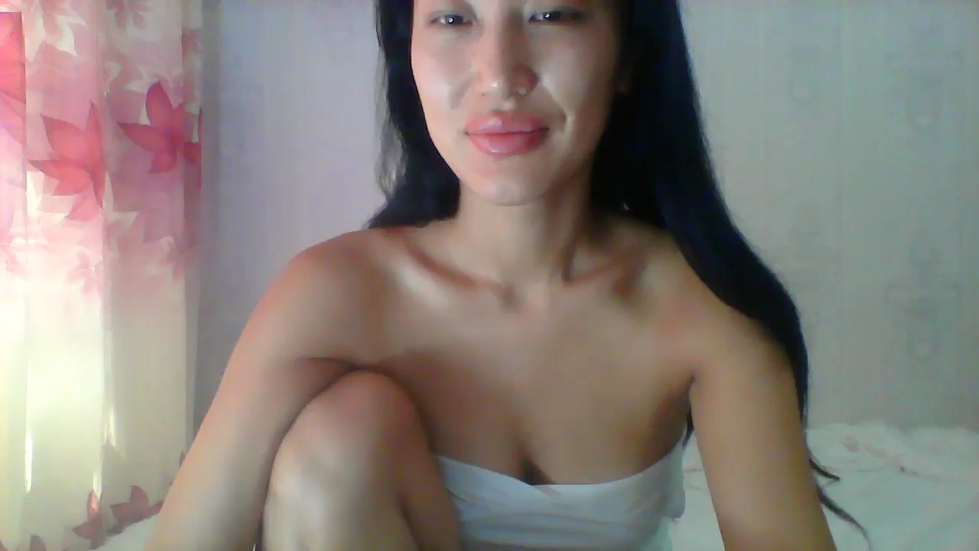 Gallery image thumbnail from SweetRo0mance's myfreecams stream on, 07/02/2024, 05:41 image 3 of 20
