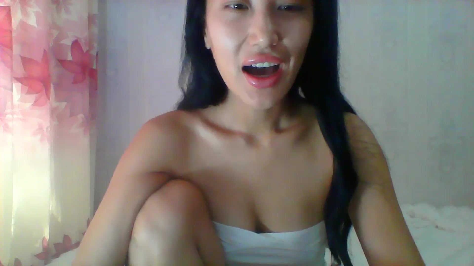 Gallery image thumbnail from SweetRo0mance's myfreecams stream on, 07/02/2024, 05:41 image 9 of 20