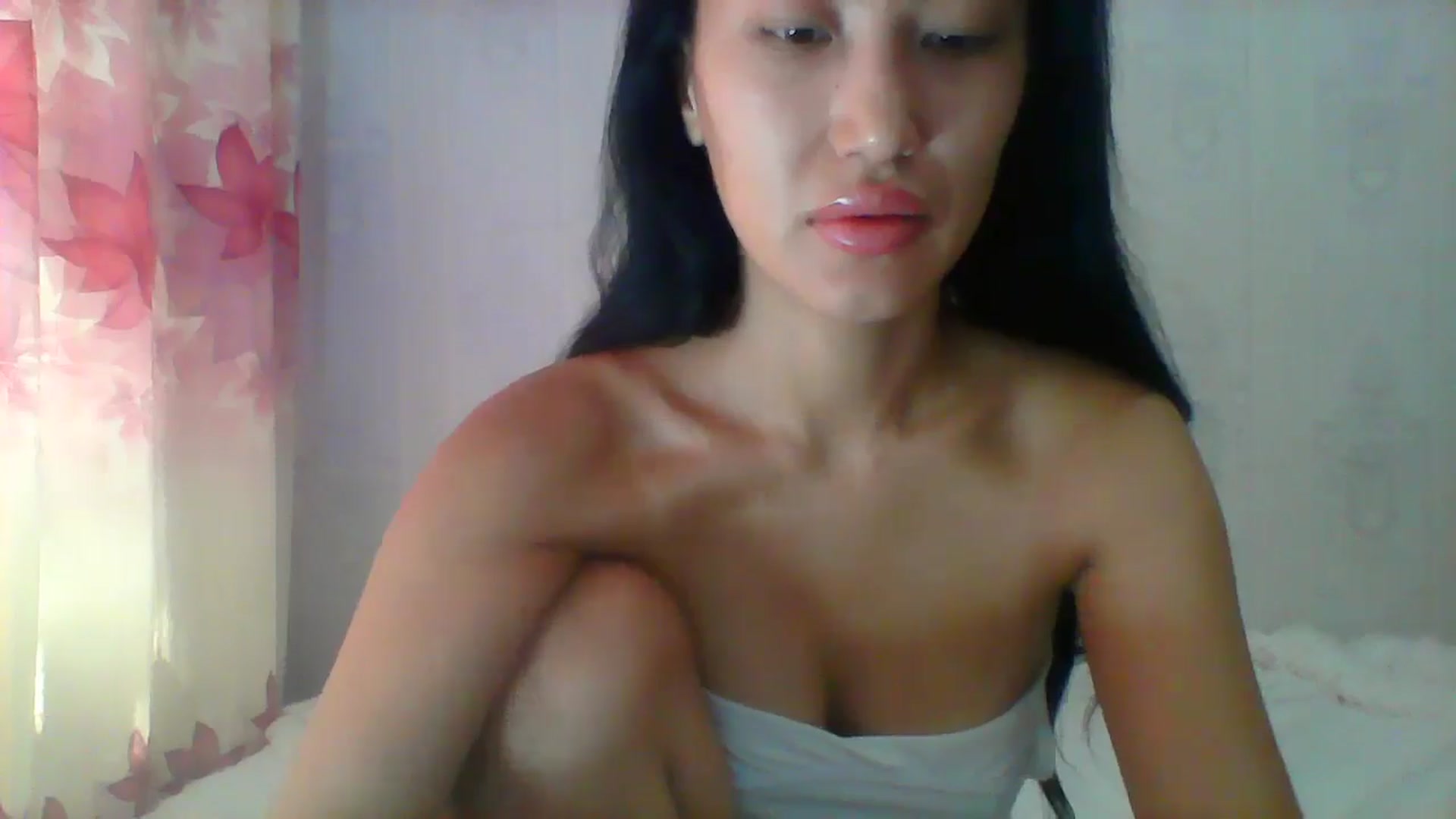 Gallery image thumbnail from SweetRo0mance's myfreecams stream on, 07/02/2024, 05:41 image 6 of 20