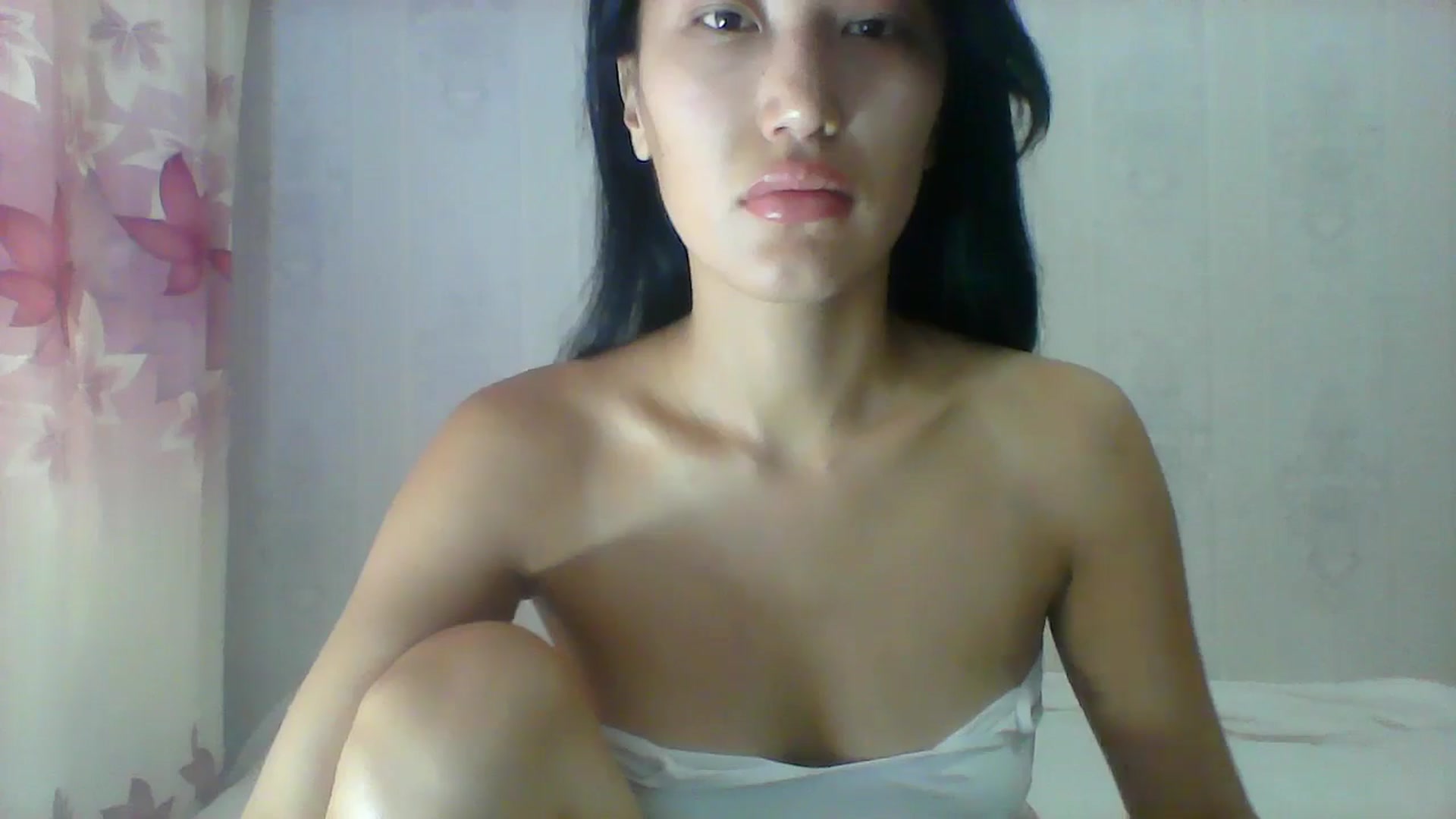 Gallery image thumbnail from SweetRo0mance's myfreecams stream on, 07/15/2024, 05:12 image 10 of 20