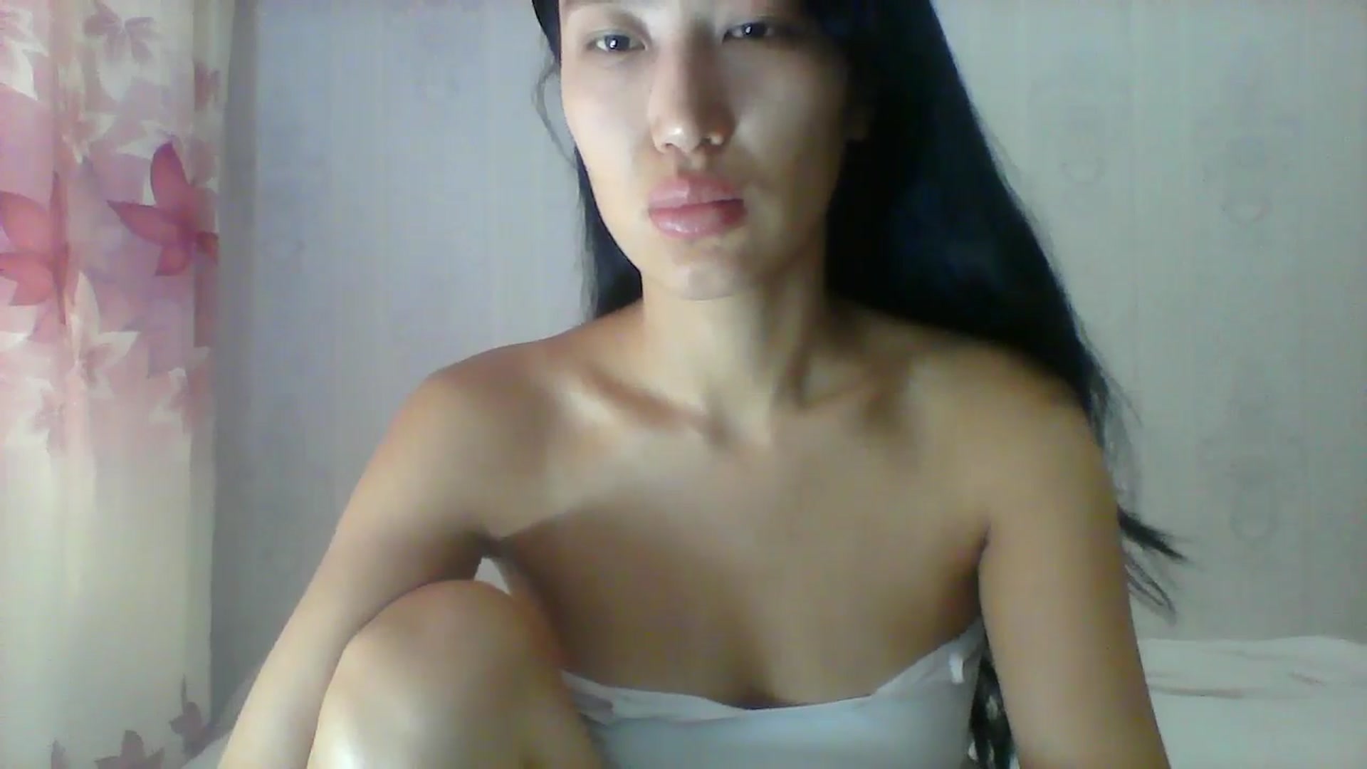Gallery image thumbnail from SweetRo0mance's myfreecams stream on, 07/15/2024, 05:12 image 8 of 20