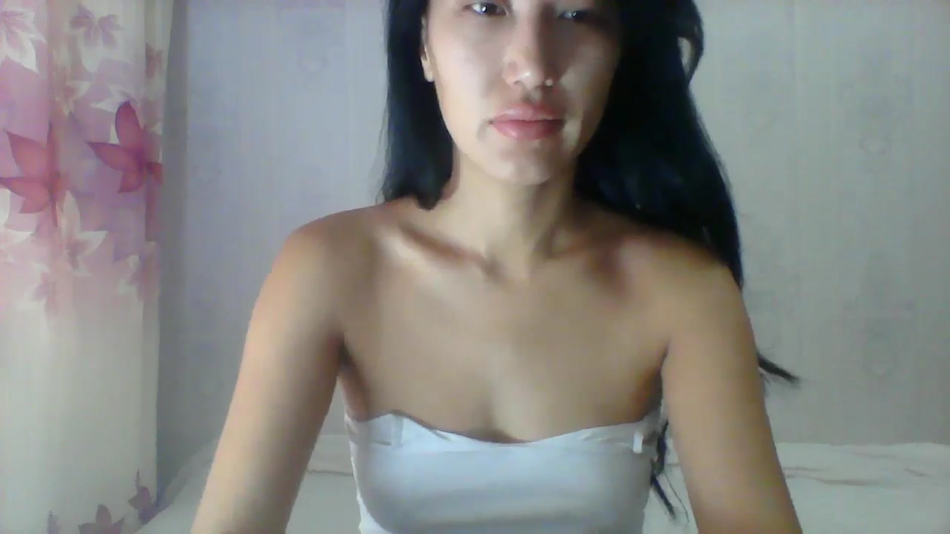 Gallery image thumbnail from SweetRo0mance's myfreecams stream on, 07/15/2024, 05:12 image 14 of 20