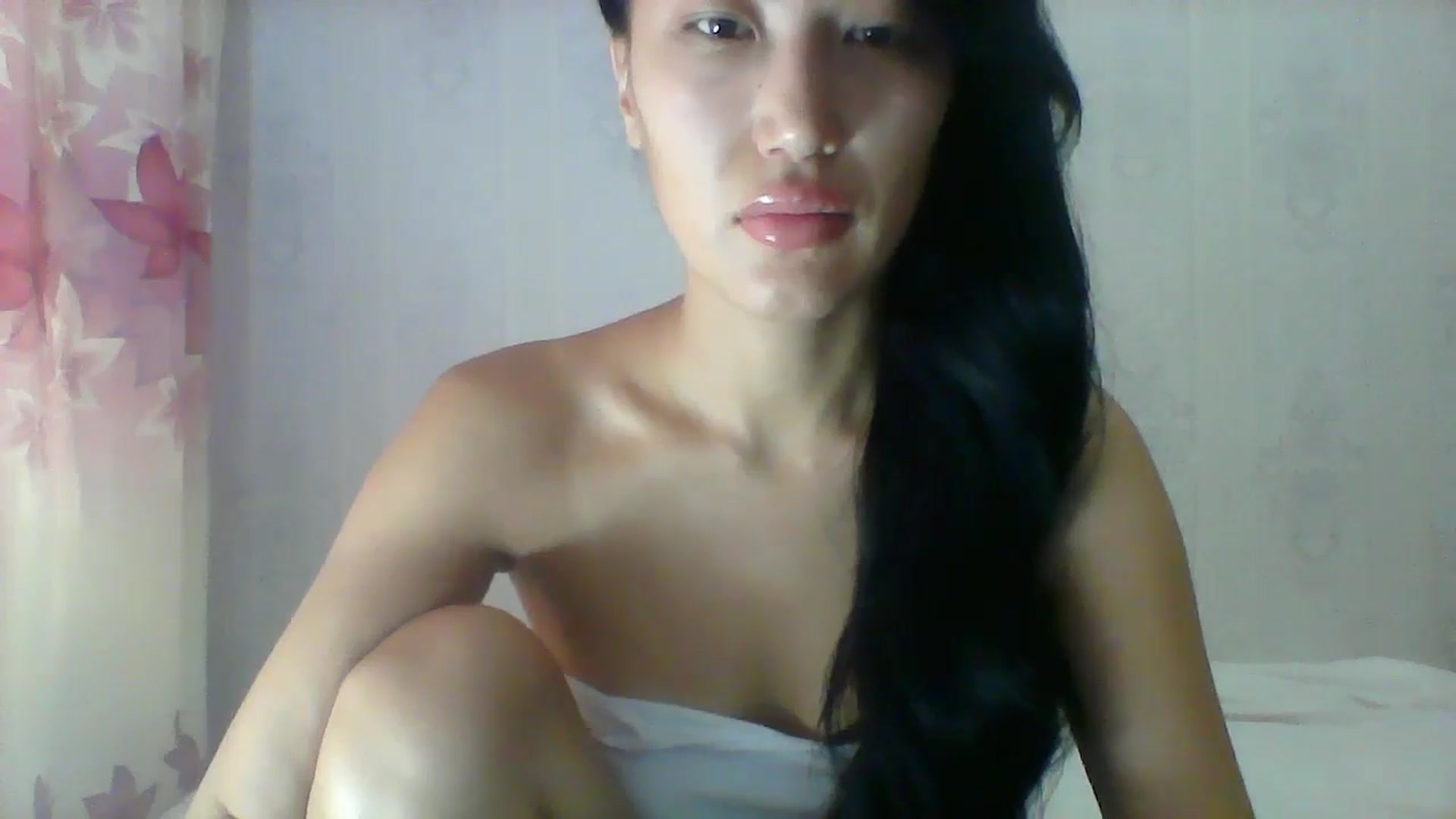 Gallery image thumbnail from SweetRo0mance's myfreecams stream on, 07/15/2024, 05:12 image 5 of 20