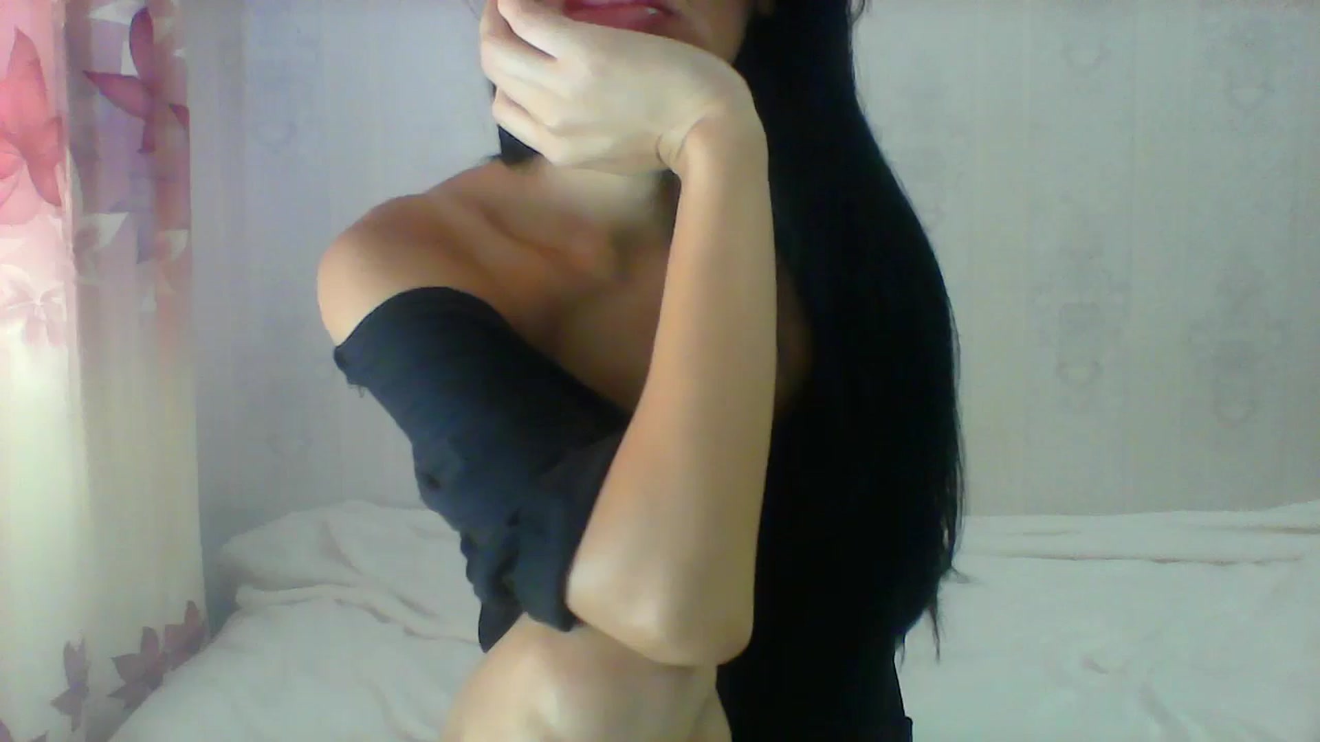 Gallery image thumbnail from SweetRo0mance's myfreecams stream on, 07/22/2024, 04:33 image 20 of 20
