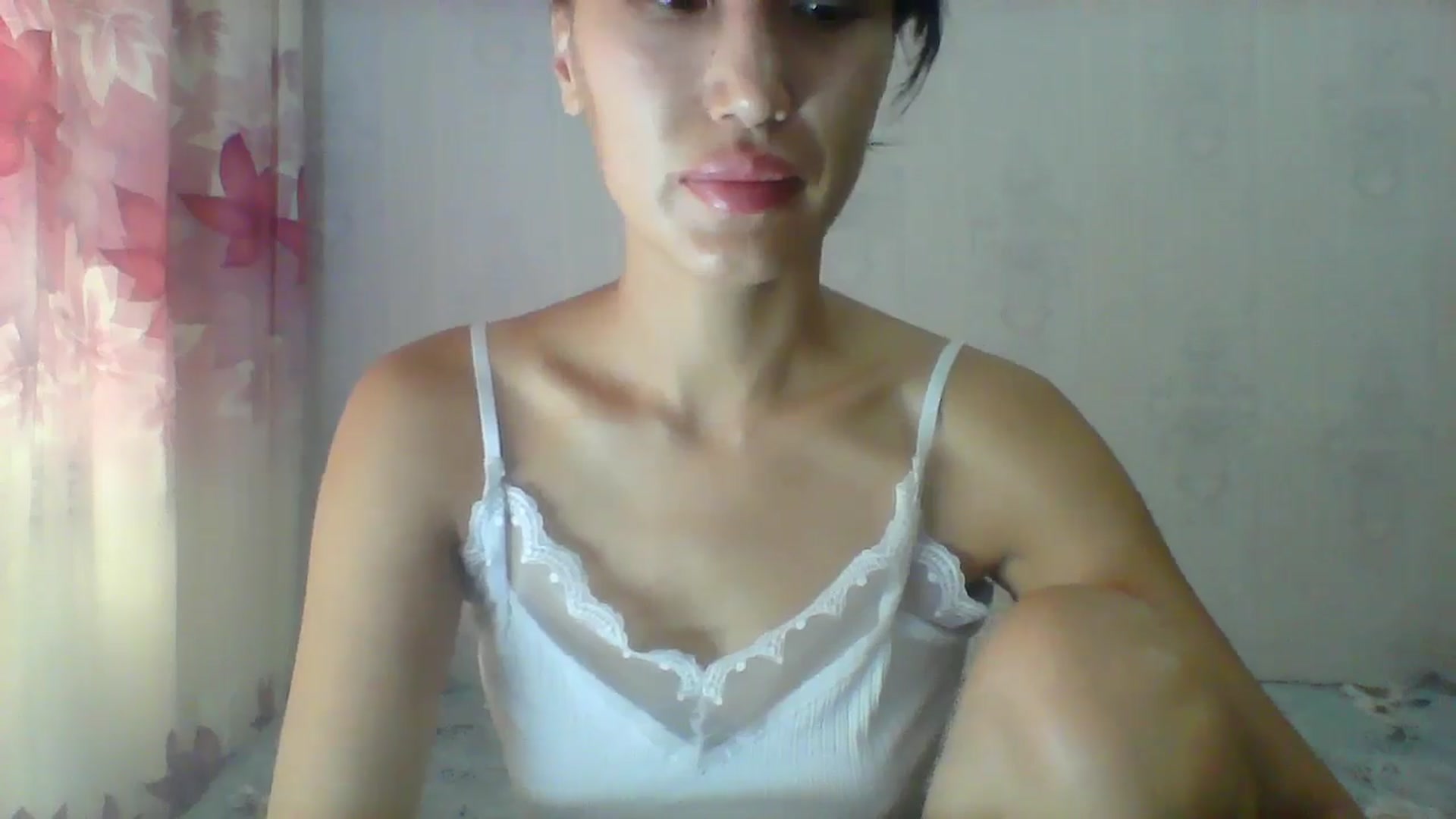Gallery image thumbnail from SweetRo0mance's myfreecams stream on, 07/29/2024, 05:29 image 9 of 20