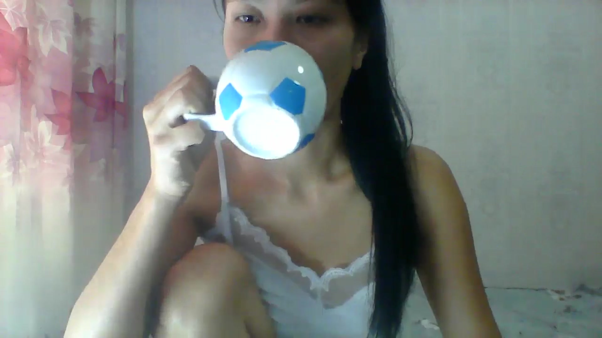 Gallery image thumbnail from SweetRo0mance's myfreecams stream on, 07/29/2024, 05:29 image 3 of 20