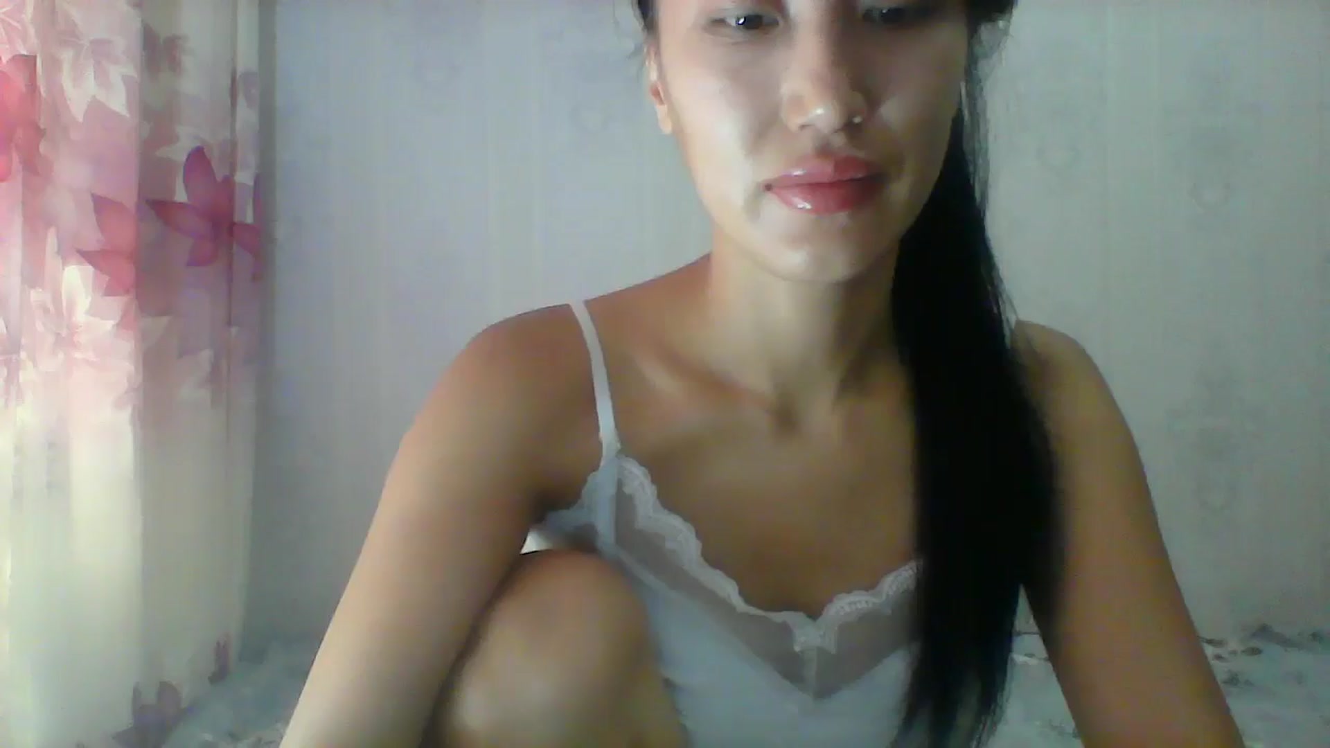 Gallery image thumbnail from SweetRo0mance's myfreecams stream on, 07/29/2024, 05:29 image 5 of 20