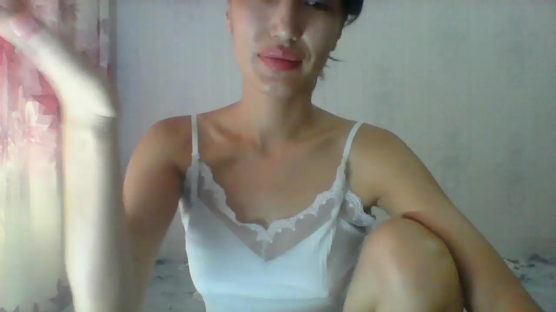 Gallery image thumbnail from SweetRo0mance's myfreecams stream on, 07/29/2024, 05:29 image 7 of 20
