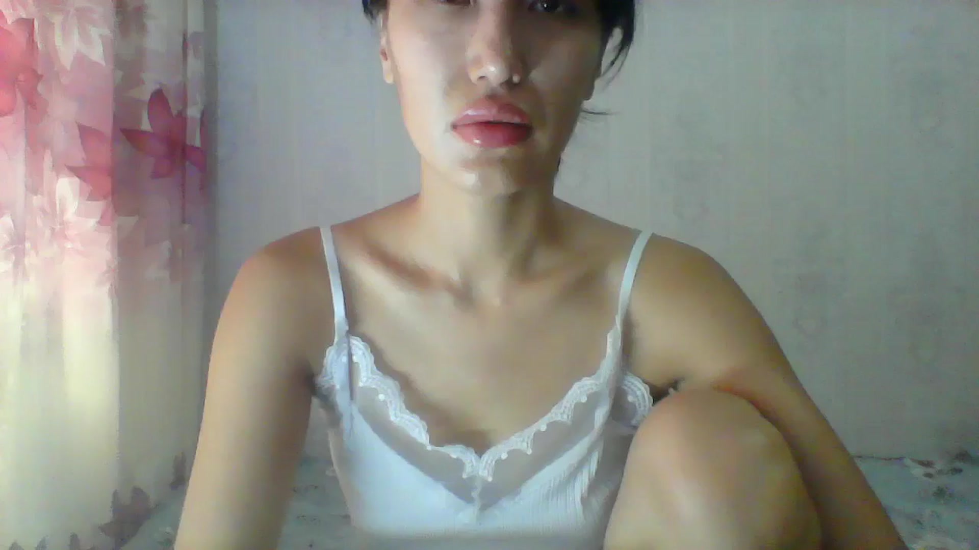 Gallery image thumbnail from SweetRo0mance's myfreecams stream on, 07/29/2024, 05:29 image 8 of 20