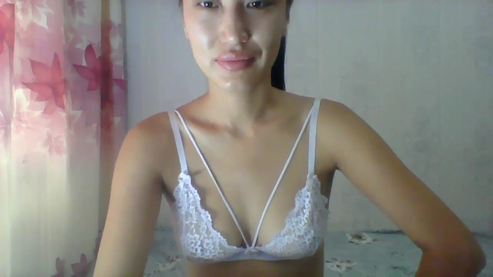 Gallery image thumbnail from SweetRo0mance's myfreecams stream on, 07/30/2024, 04:40 image 20 of 20