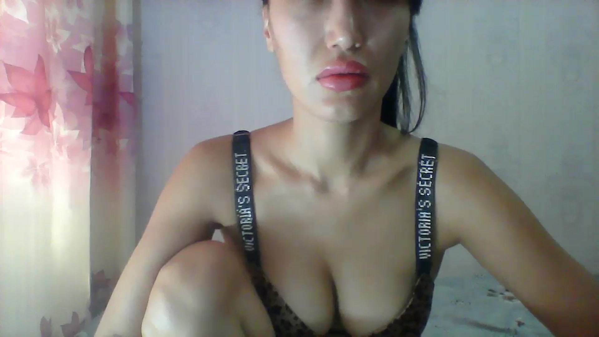 Gallery image thumbnail from SweetRo0mance's myfreecams stream on, 08/09/2024, 05:07 image 6 of 20