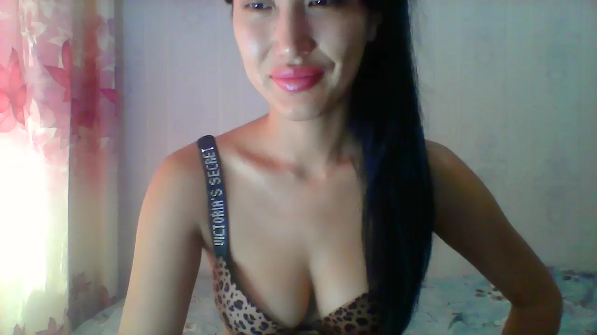 Gallery image thumbnail from SweetRo0mance's myfreecams stream on, 08/09/2024, 06:12 image 1 of 20