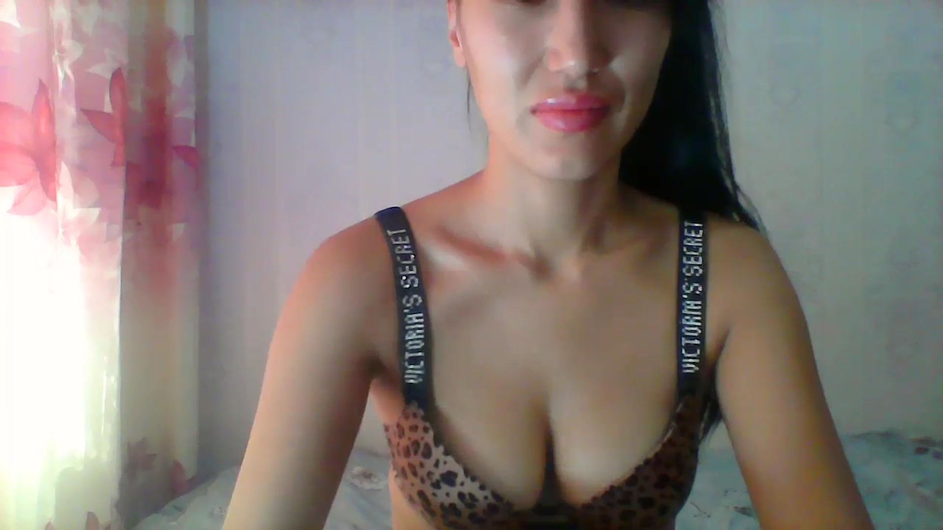 Gallery image thumbnail from SweetRo0mance's myfreecams stream on, 08/09/2024, 06:12 image 9 of 20