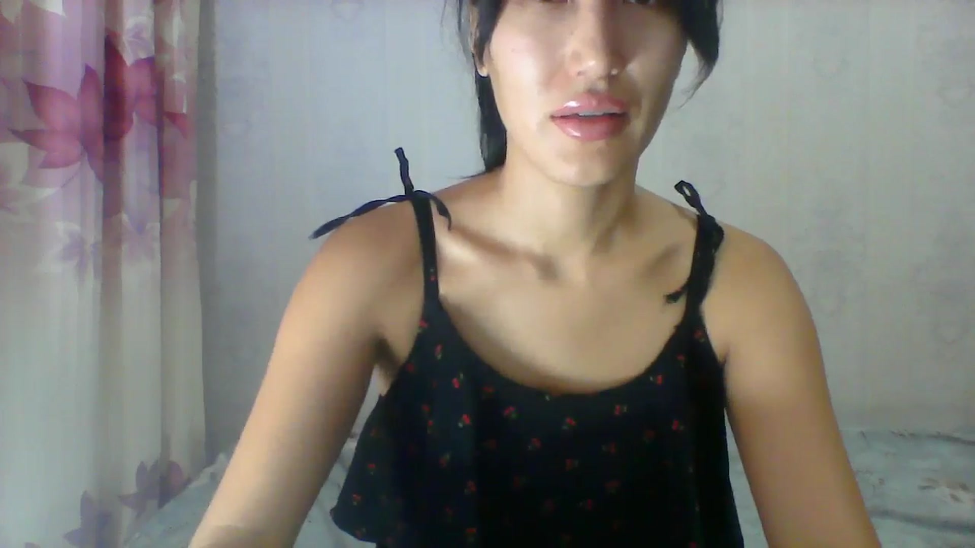 Gallery image thumbnail from SweetRo0mance's myfreecams stream on, 08/21/2024, 13:41 image 18 of 20