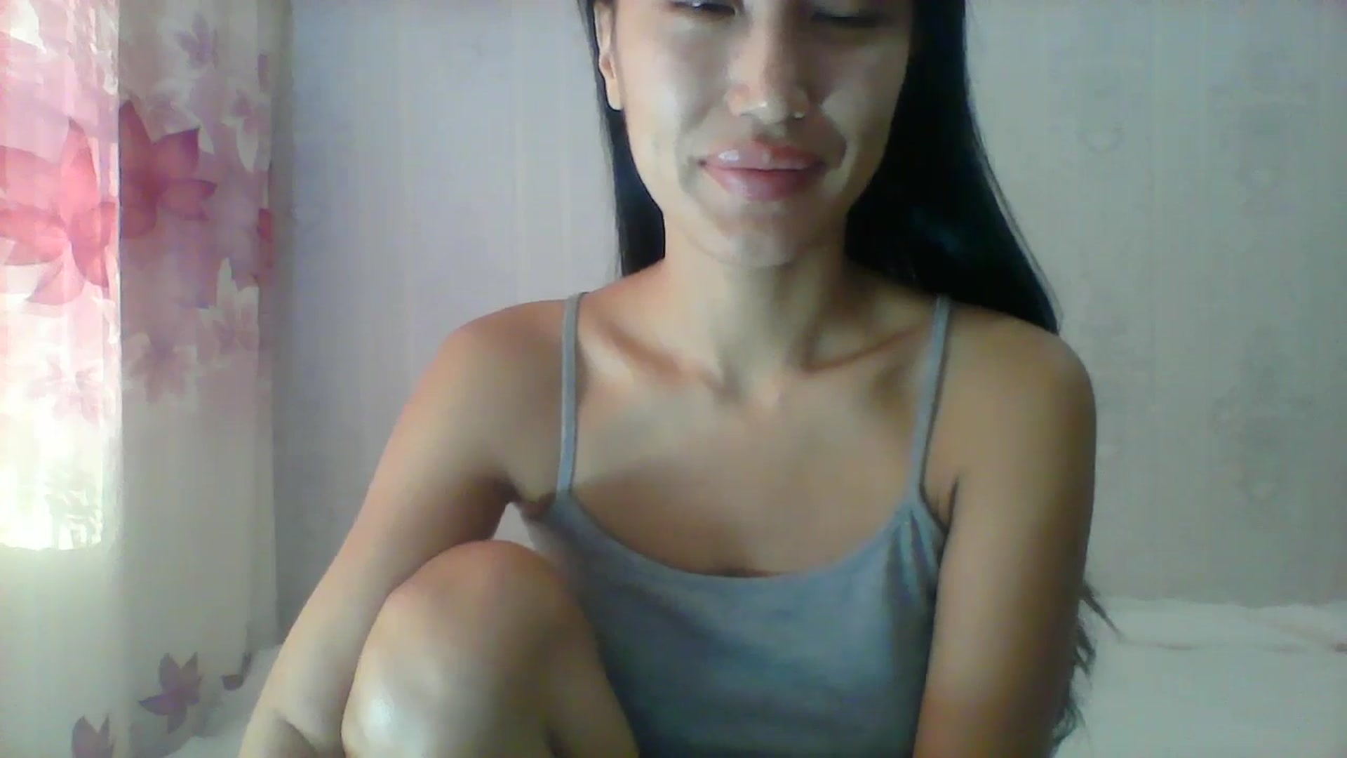 Gallery image thumbnail from SweetRo0mance's myfreecams stream on, 10/25/2024, 05:09 image 9 of 20