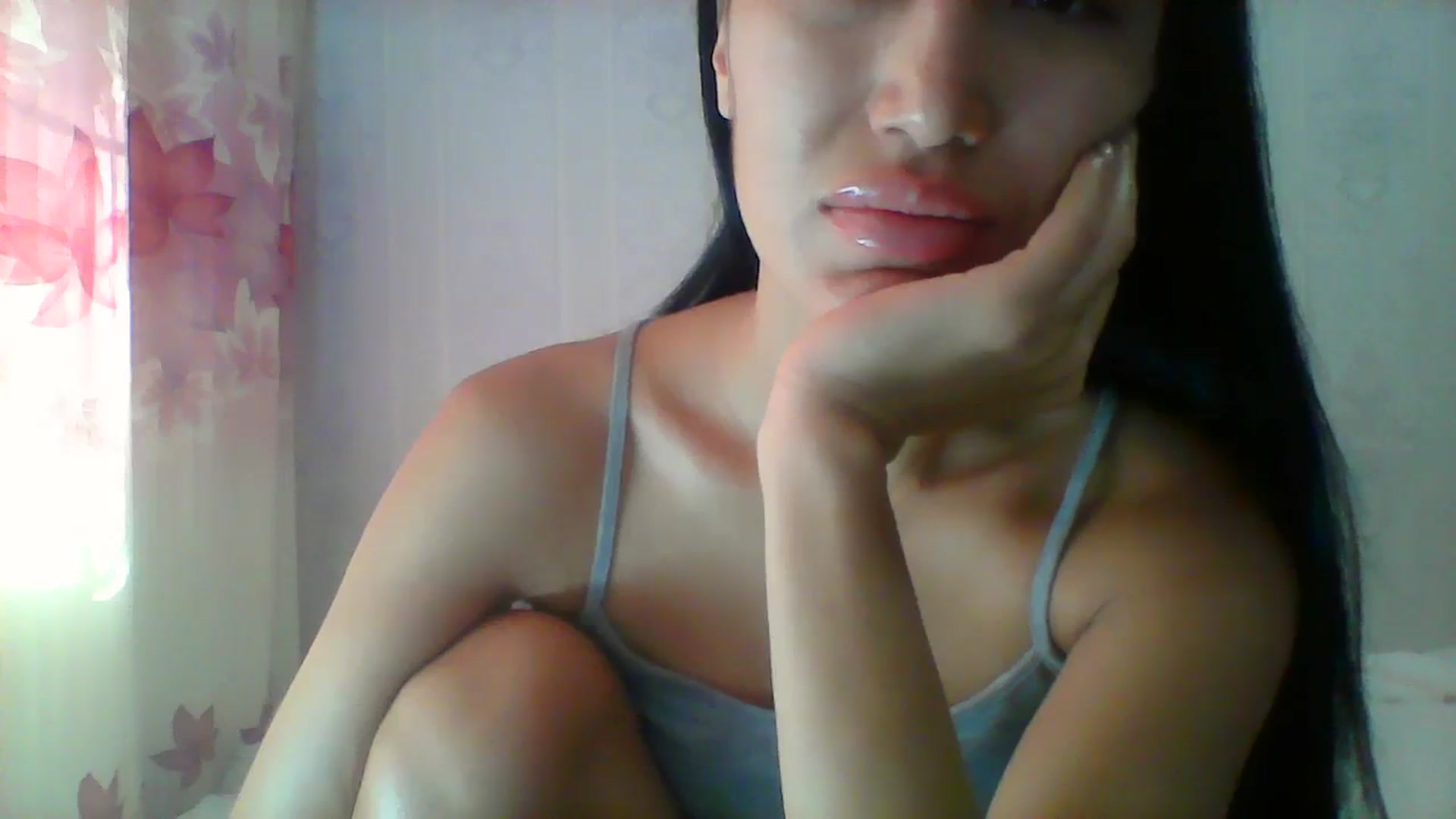 Gallery image thumbnail from SweetRo0mance's myfreecams stream on, 10/25/2024, 05:09 image 19 of 20