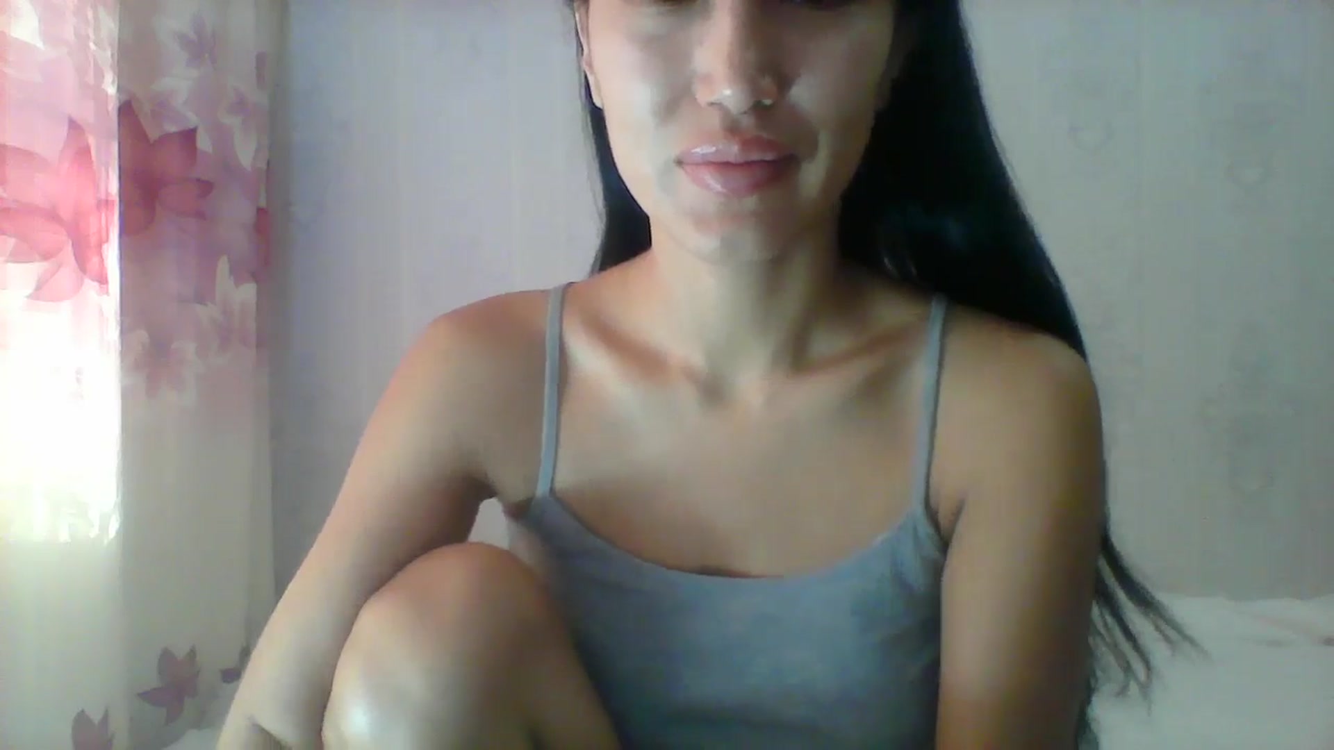 Gallery image thumbnail from SweetRo0mance's myfreecams stream on, 10/25/2024, 05:09 image 11 of 20