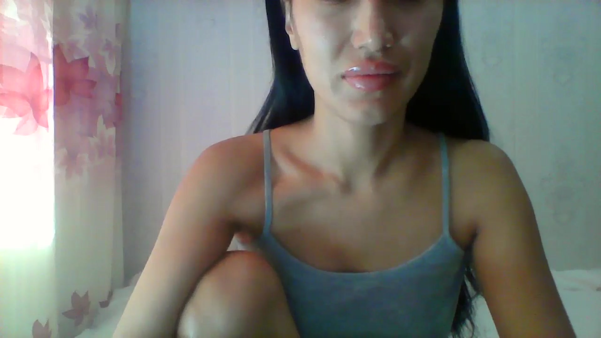 Gallery image thumbnail from SweetRo0mance's myfreecams stream on, 10/25/2024, 05:09 image 18 of 20