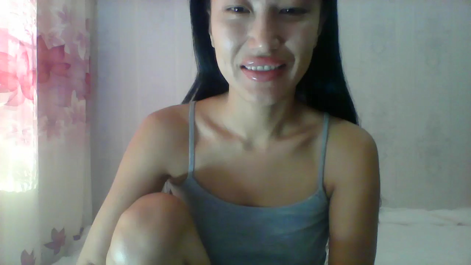 Gallery image thumbnail from SweetRo0mance's myfreecams stream on, 10/25/2024, 05:09 image 5 of 20