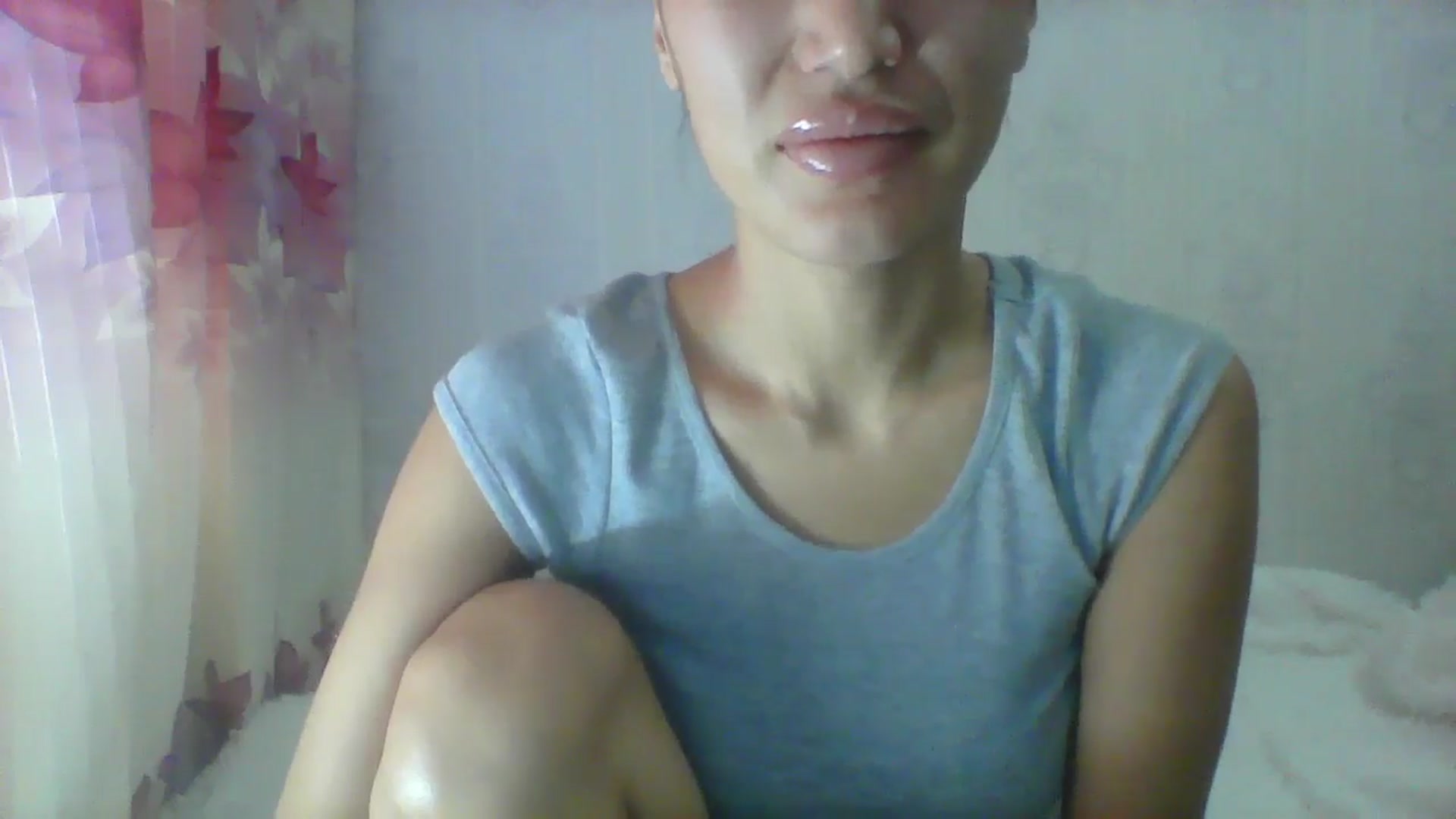Gallery image thumbnail from SweetRo0mance's myfreecams stream on, 11/14/2024, 06:46 image 17 of 20