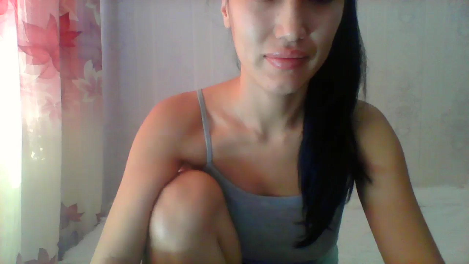 Gallery image thumbnail from SweetRo0mance's myfreecams stream on, 11/21/2024, 07:35 image 3 of 20