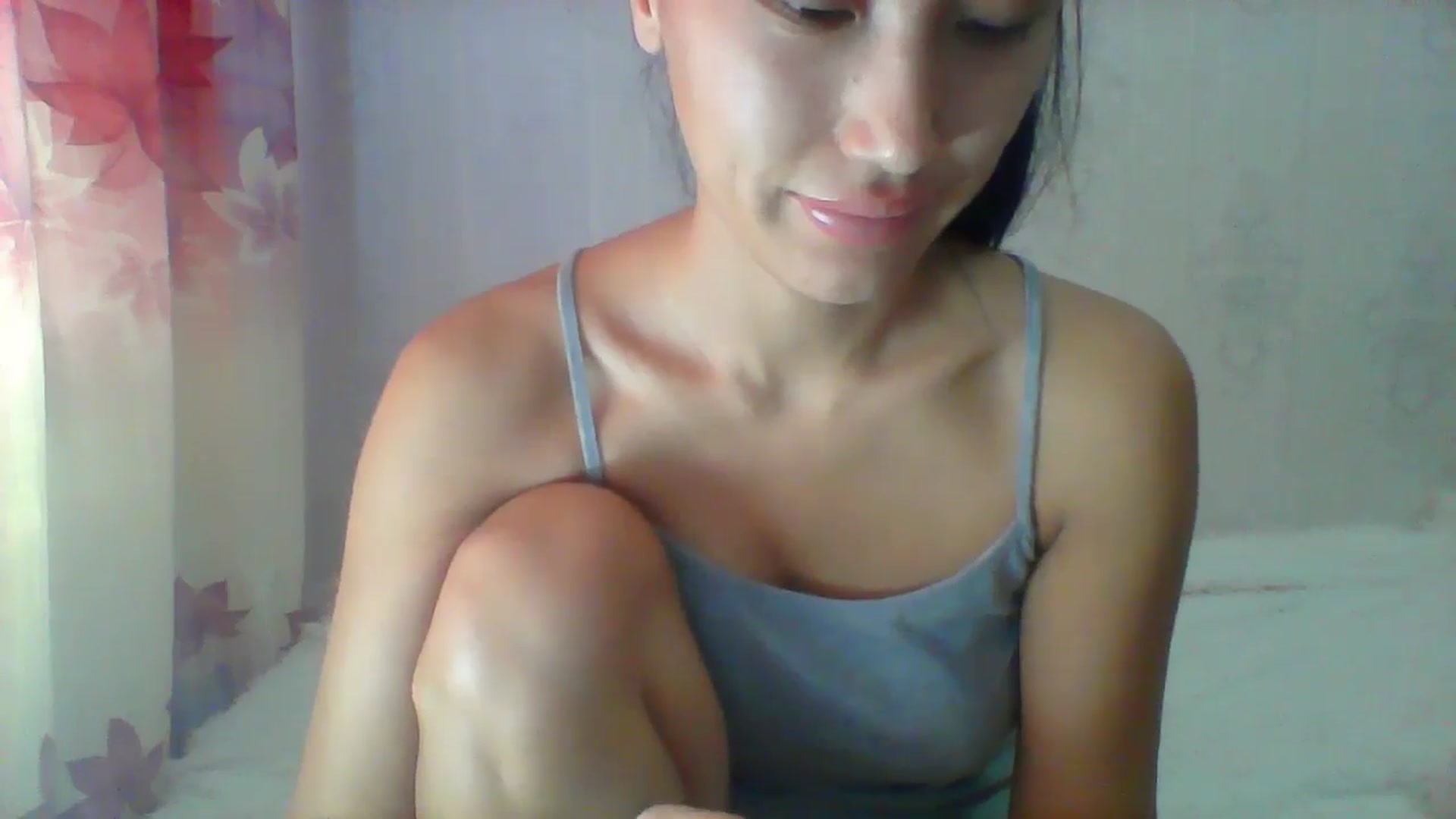 Gallery image thumbnail from SweetRo0mance's myfreecams stream on, 11/21/2024, 07:35 image 18 of 20