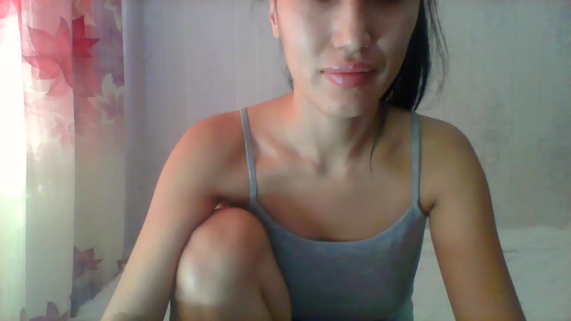 Gallery image thumbnail from SweetRo0mance's myfreecams stream on, 11/21/2024, 07:35 image 2 of 20