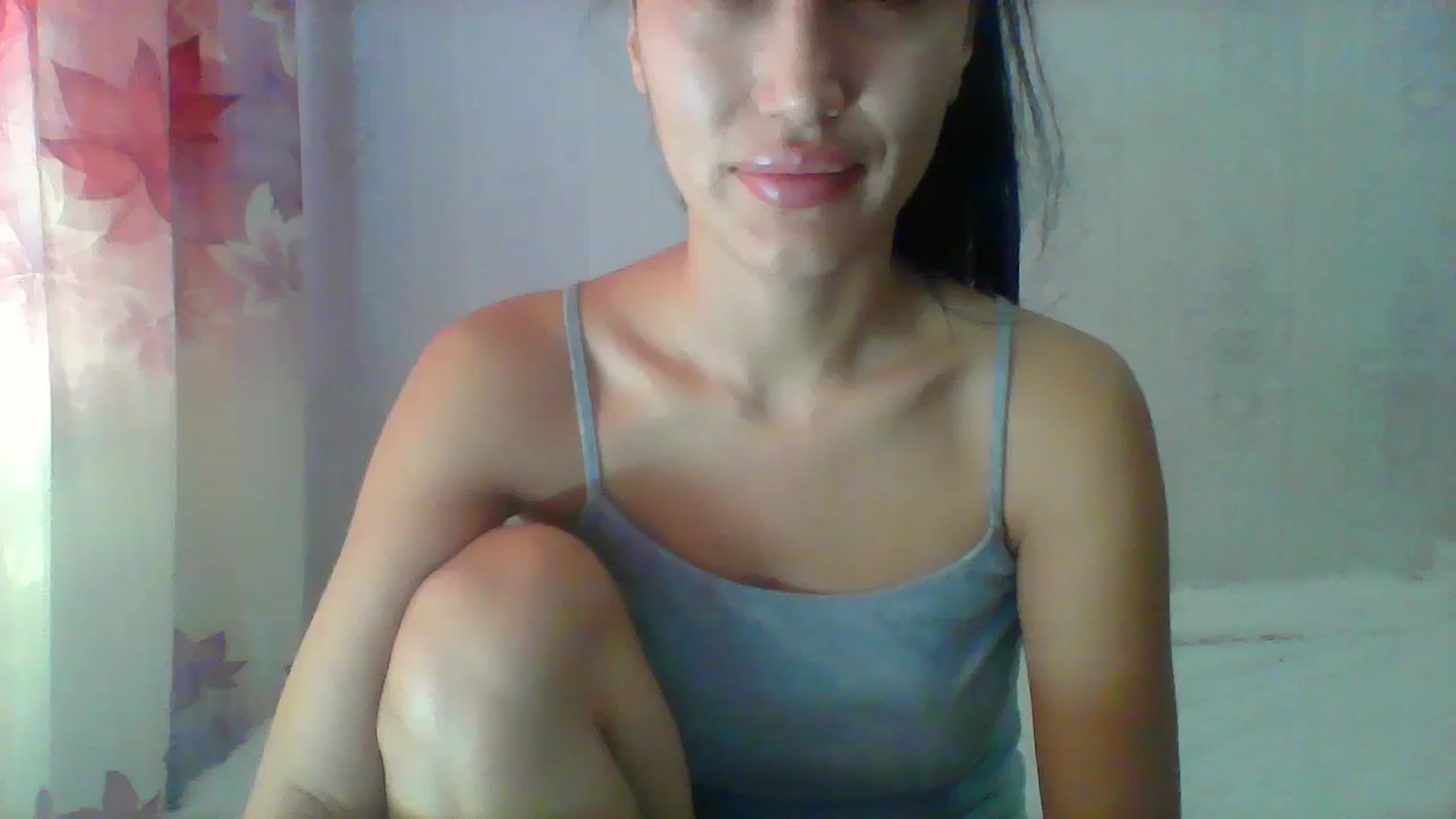 Gallery image thumbnail from SweetRo0mance's myfreecams stream on, 11/21/2024, 07:35 image 5 of 20