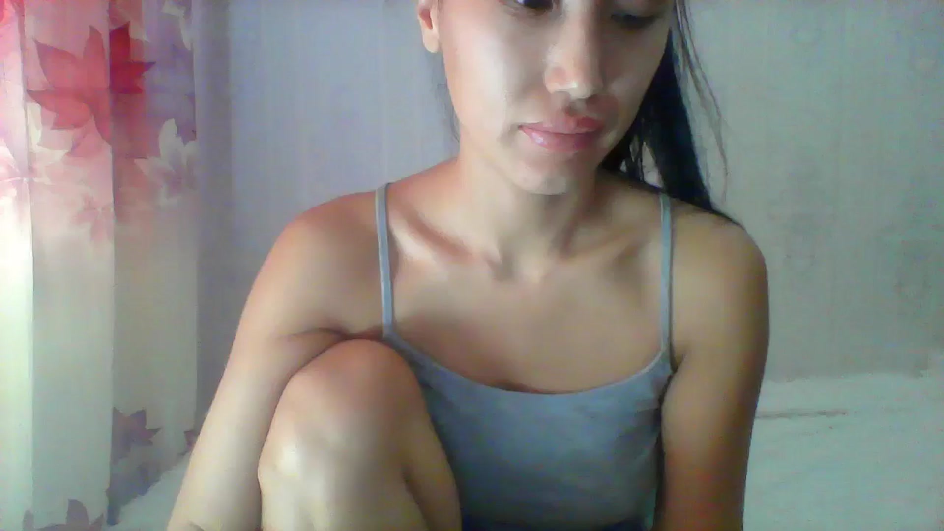 Gallery image thumbnail from SweetRo0mance's myfreecams stream on, 11/21/2024, 07:35 image 9 of 20