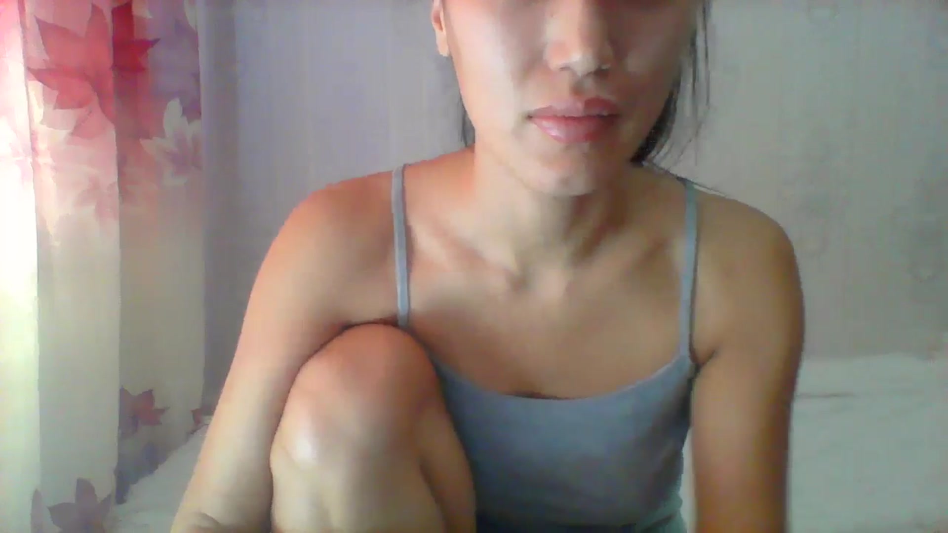 Gallery image thumbnail from SweetRo0mance's myfreecams stream on, 11/21/2024, 07:35 image 13 of 20