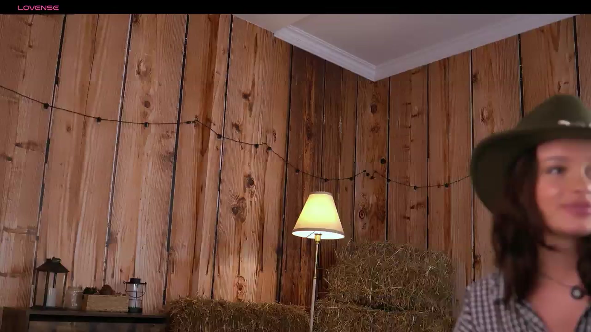 Gallery image thumbnail from SweetRossie's myfreecams stream on, 06/16/2026, 09:53 image 3 of 20