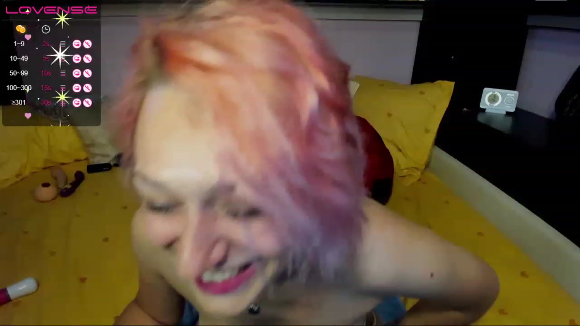 Gallery image thumbnail from SweetSandra01's myfreecams stream on, 07/20/2023, 13:36 image 19 of 20