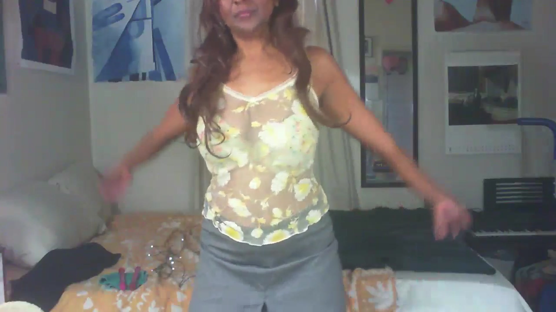 Gallery image thumbnail from SweetSexyKali's myfreecams stream on, 11/09/2024, 19:12 image 8 of 20