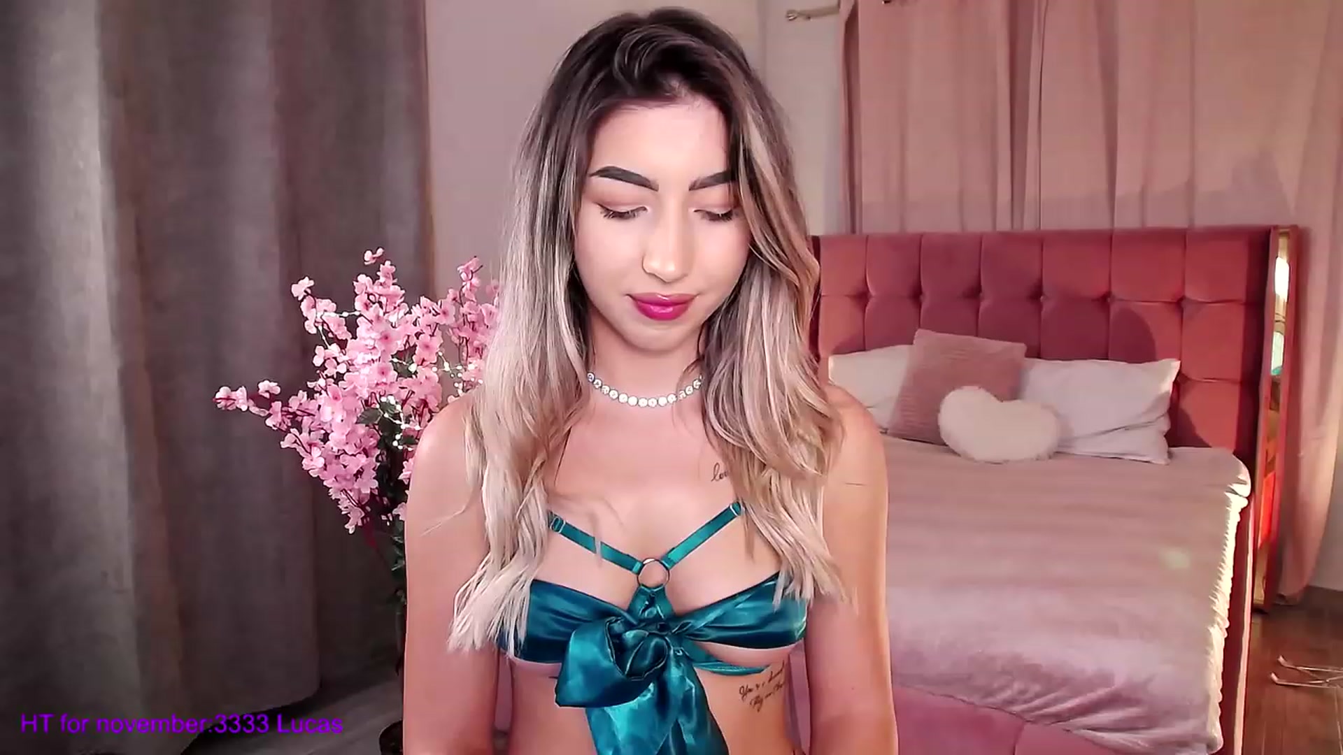 Gallery image thumbnail from SweetSin's myfreecams stream on, 11/08/2023, 17:11 image 17 of 20