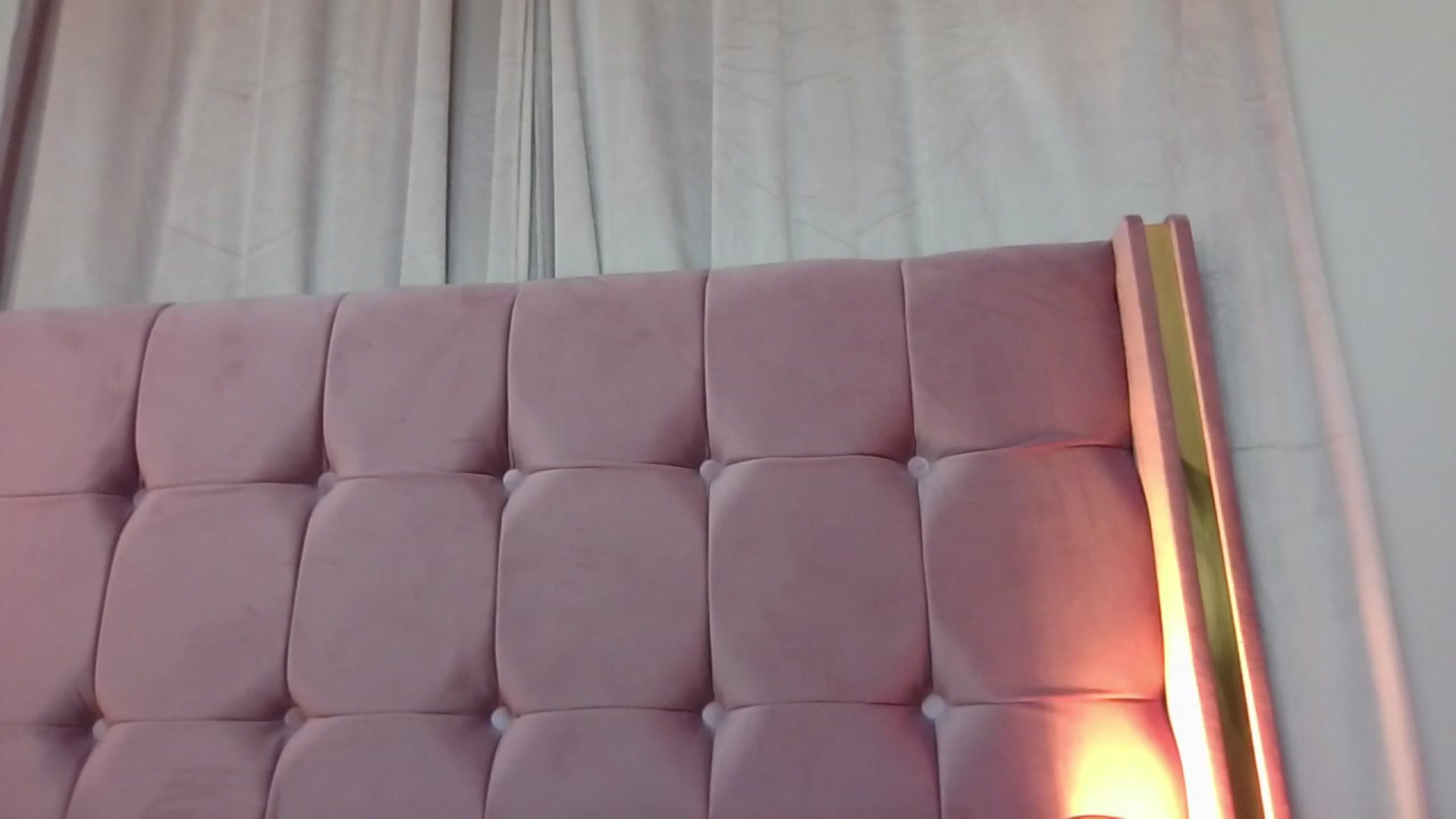 Gallery image thumbnail from SweetSin's myfreecams stream on, 11/16/2023, 19:52 image 19 of 20