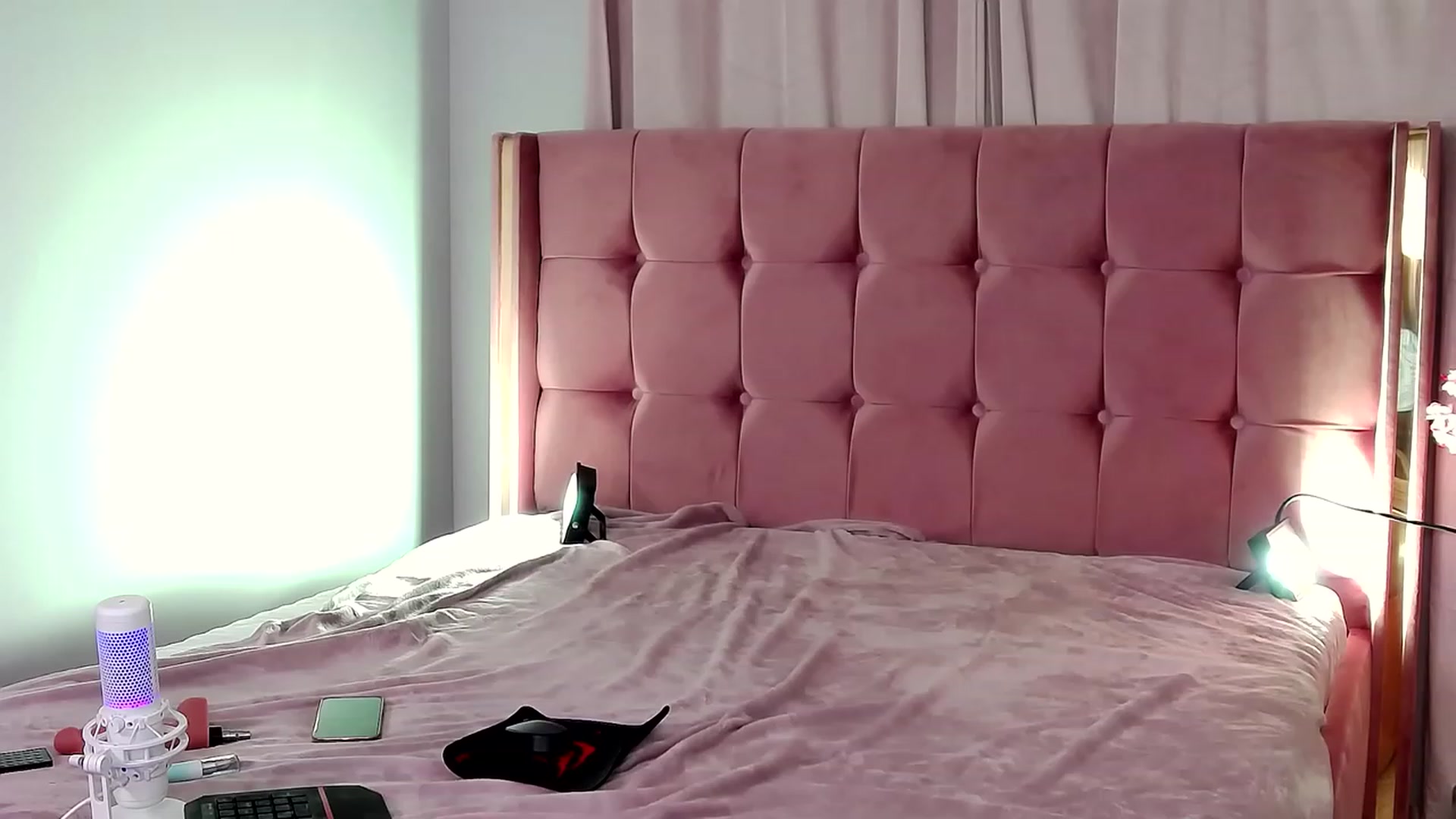 Gallery image thumbnail from SweetSin's myfreecams stream on, 11/17/2023, 13:59 image 19 of 20