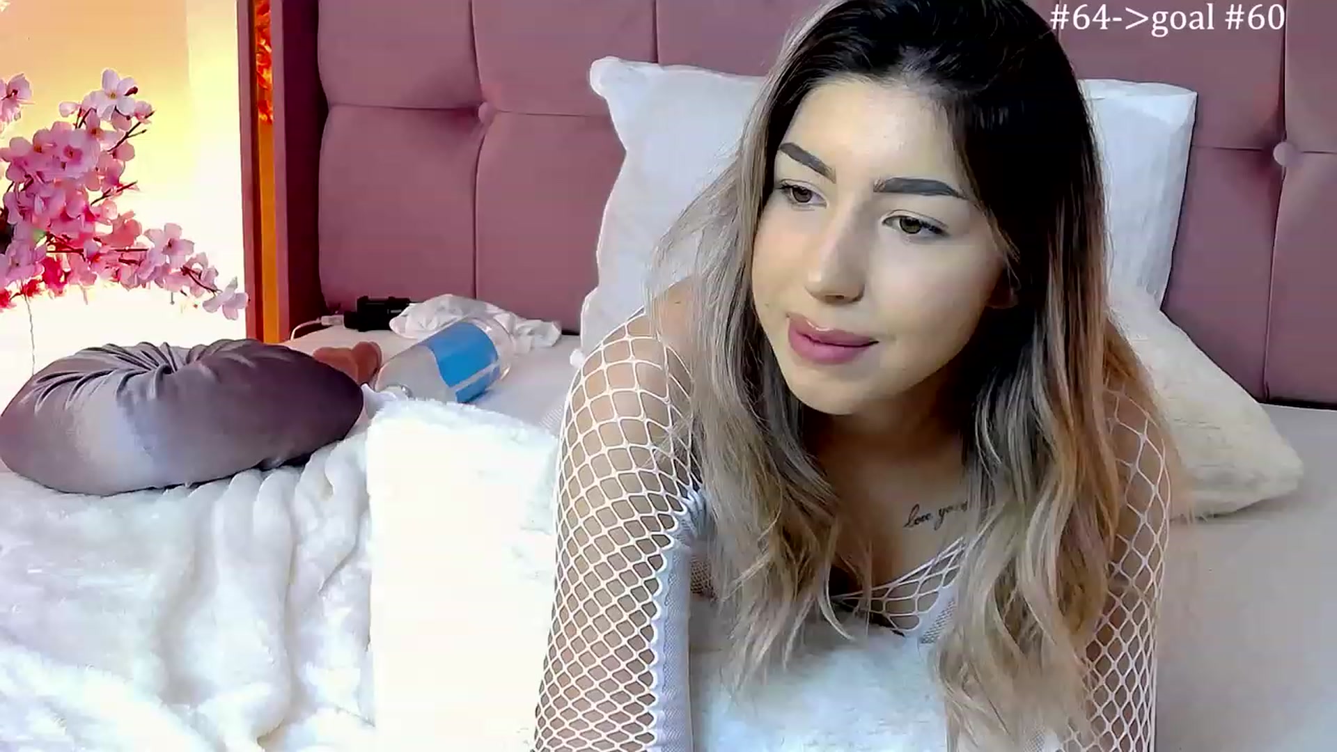 Gallery image thumbnail from SweetSin's myfreecams stream on, 11/21/2023, 15:51 image 10 of 20