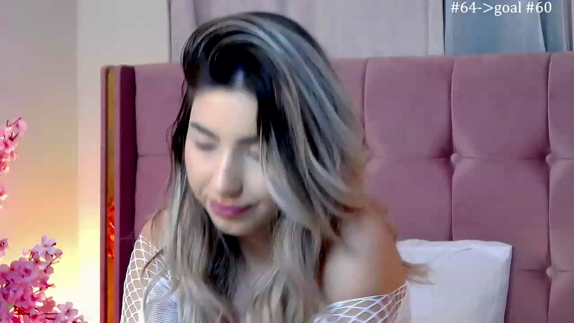 Gallery image thumbnail from SweetSin's myfreecams stream on, 11/21/2023, 15:51 image 7 of 20